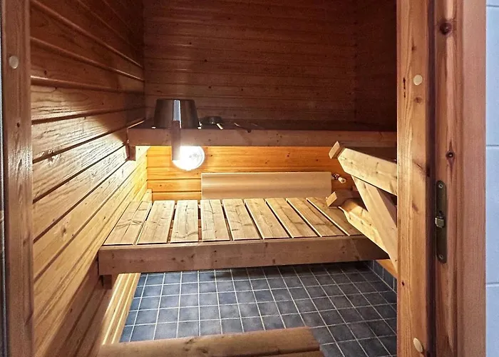 Elegant And Cozy With Sauna In *